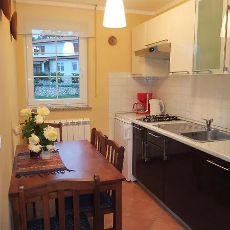 Guest house Annadora Brsec